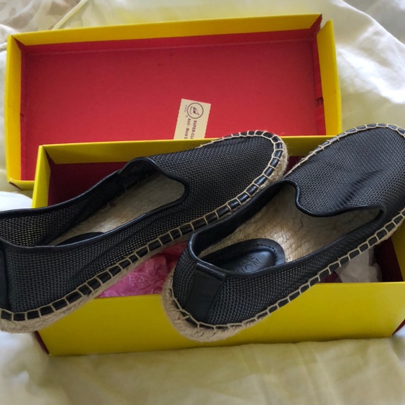 Kenneth Cole shoes size 7 - Picture 1 of 2